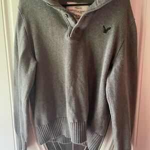 American Eagle Outfitters Men's Gray V-Neck Sweater